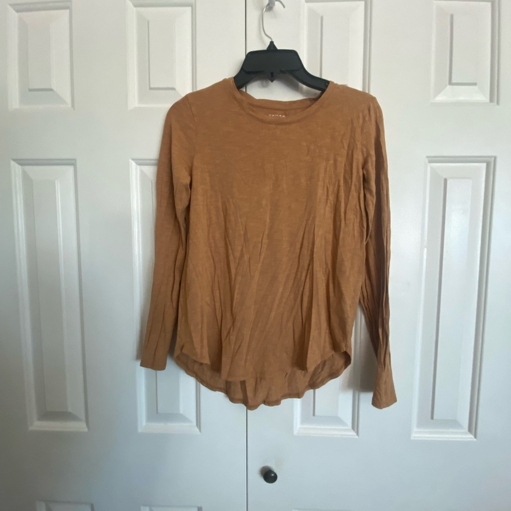Tahari Women's Long Sleeve Top in Brown